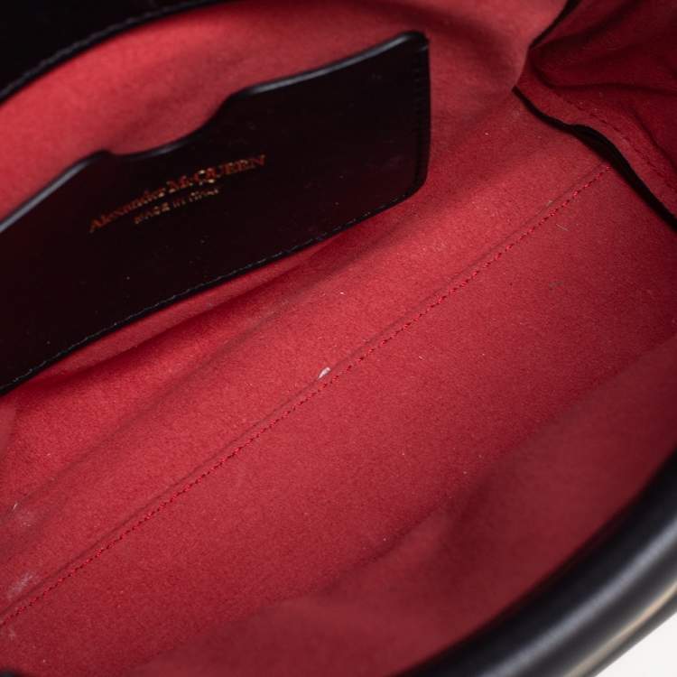 Pre Owned Alexander McQueen Black Leather The Story Top Handle Bag