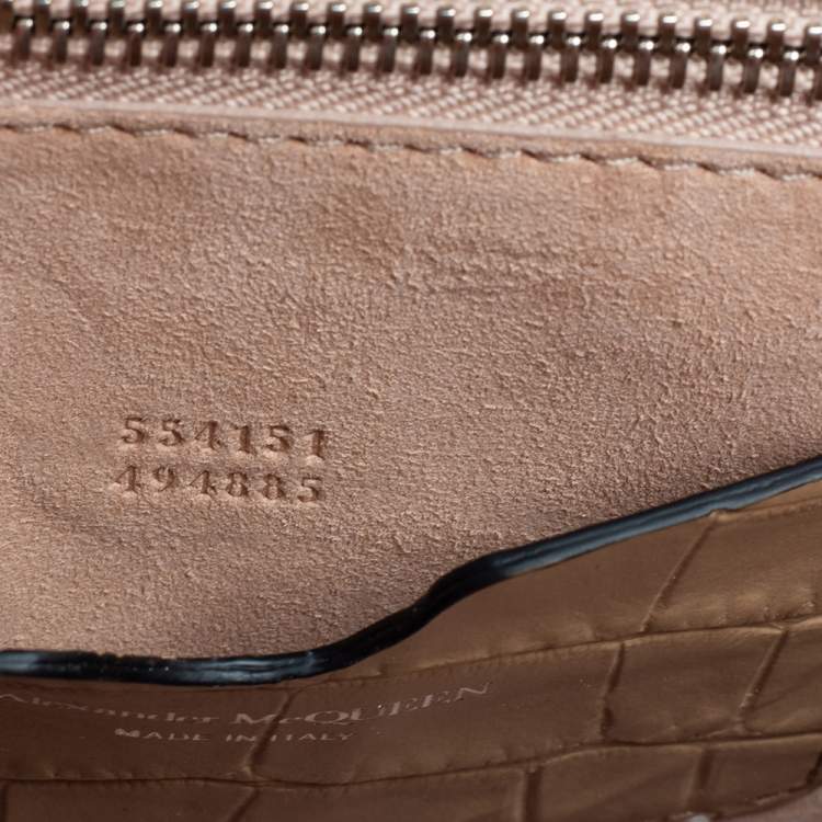 Pre Owned Alexander McQueen Beige/Black Croc Embossed Leather Two Ring Clutch