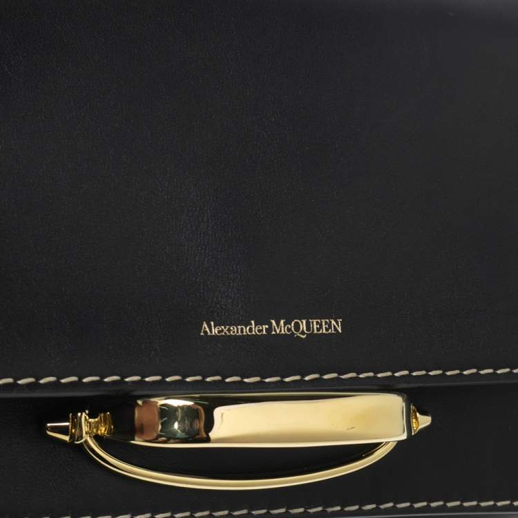 Pre Owned Alexander McQueen Black Leather The Story Shoulder Bag
