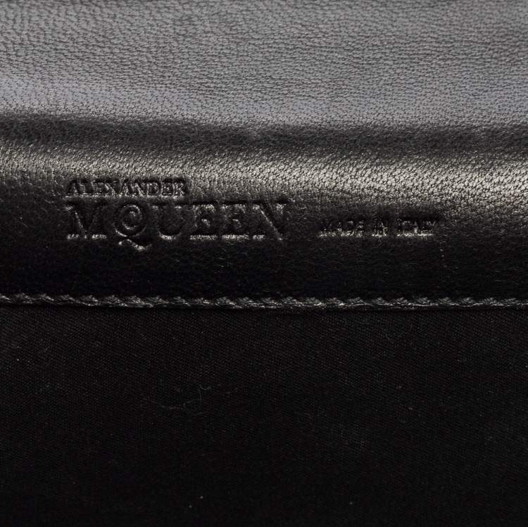 Pre Owned Alexander McQueen Black Patent Leather Flap Clutch 