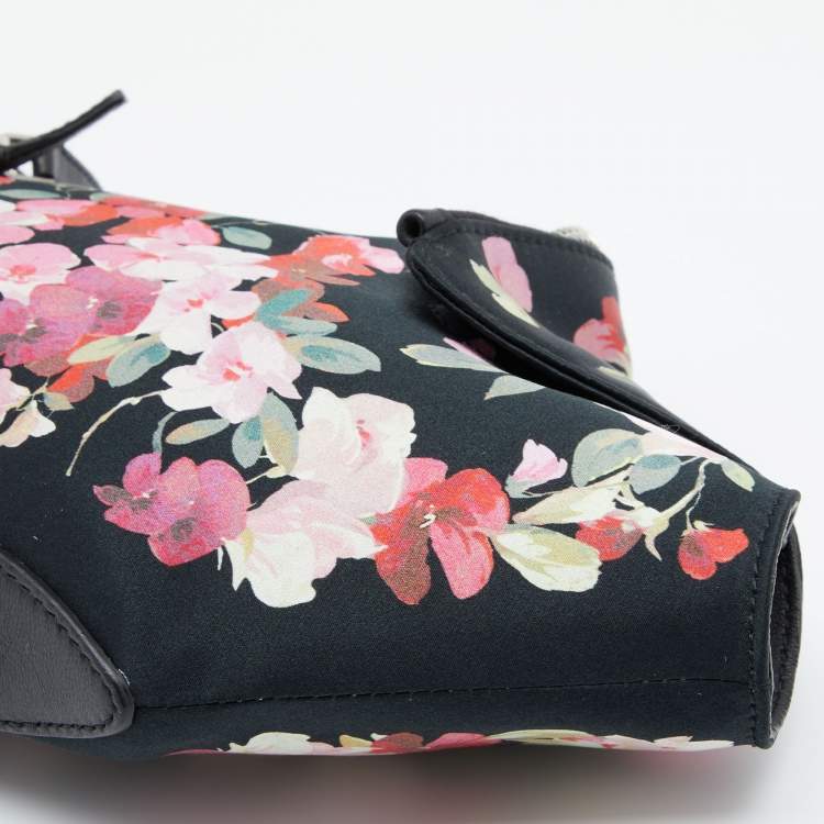 Pre Owned Alexander McQueen Multicolor Floral Print Satin Small De Manta Clutch