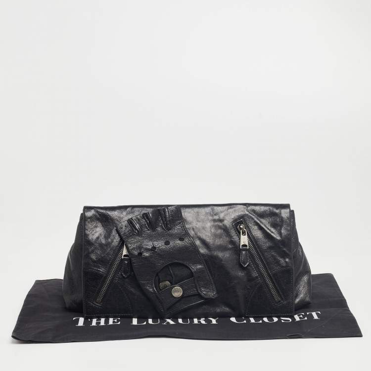 Pre Owned Alexander McQueen Black Leather Faithful Glove Clutch