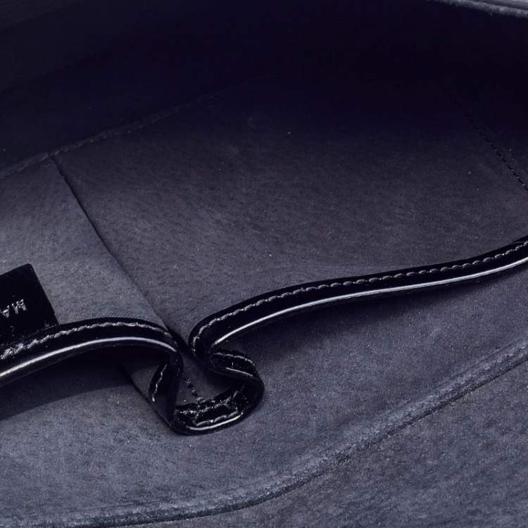 Pre Owned Alexander McQueen Black Patent Leather Honeycomb Heroine Shoulder Bag