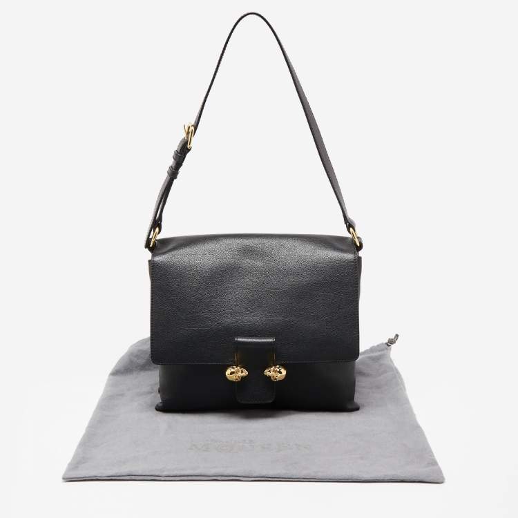 Pre Owned Alexander McQueen Black Leather Flap Twin Skull Shoulder Bag