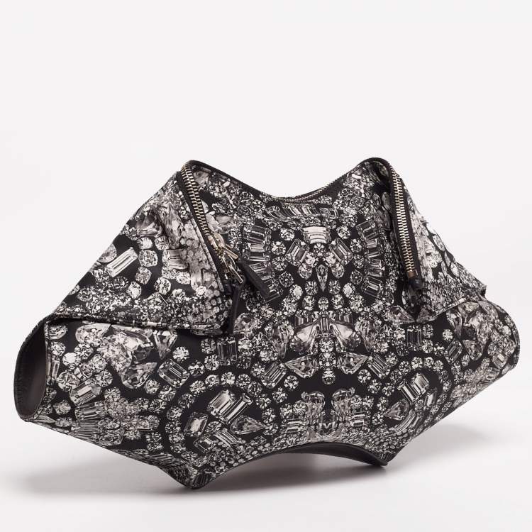Pre Owned Alexander McQueen Black/White Printed Satin and Leather Medium De Manta Clutch