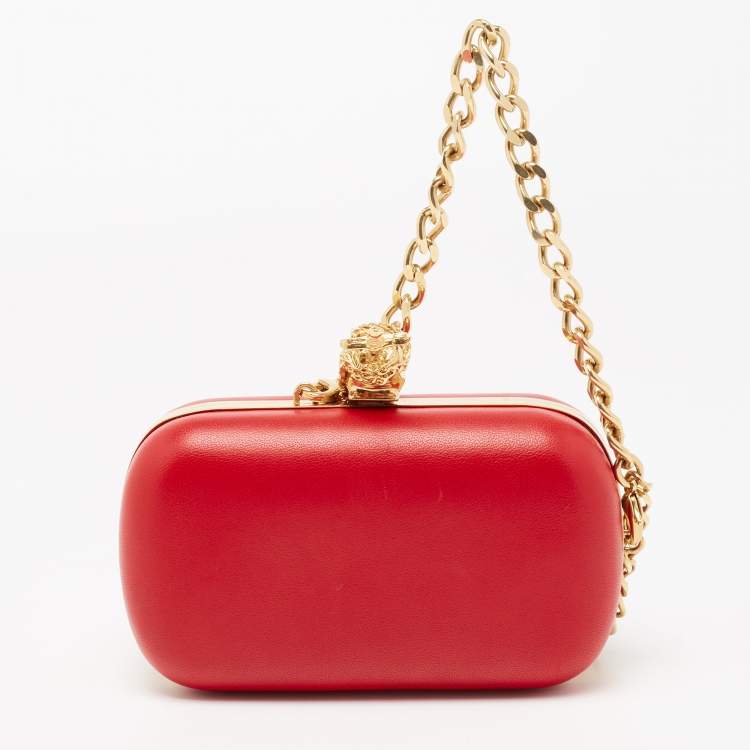 مملوكة مسبقًا Alexander McQueen Red Leather Dagger Skull Box Clutch