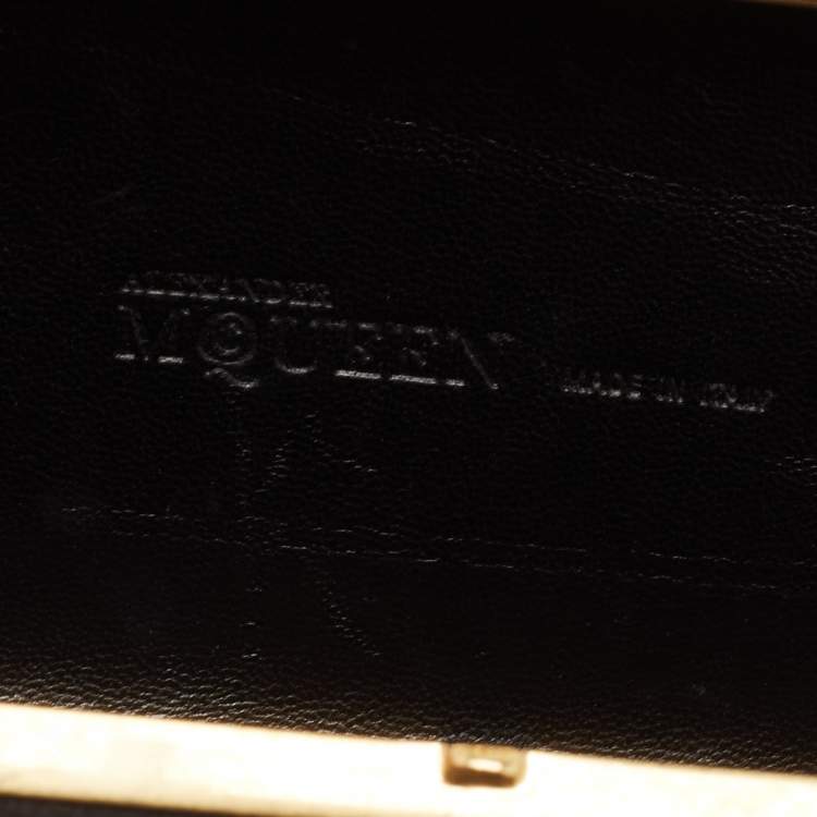 Pre Owned Alexander McQueen Black Satin Floral Embroidered Skull and Unicorn Knuckle Clutch