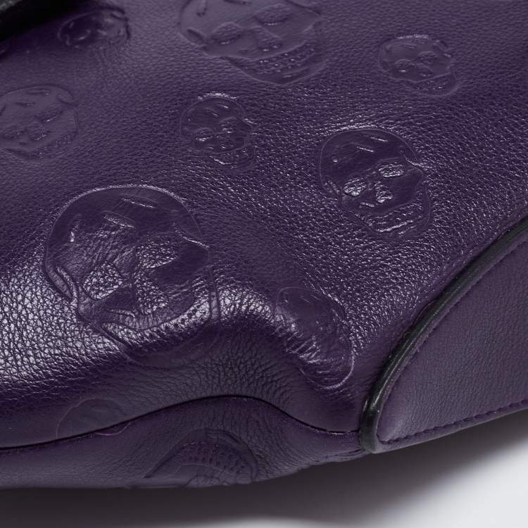 مملوكة مسبقًا Alexander McQueen Purple Leather Skull De Manta Clutch