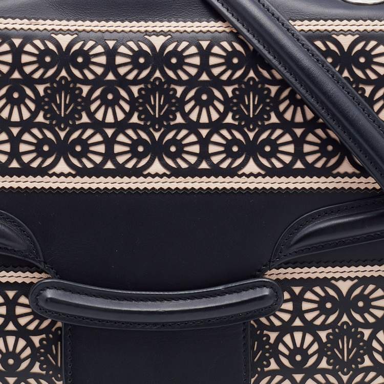 Pre Owned Alexander McQueen Black/Pink Laser Cut Leather Heroine Shoulder Bag