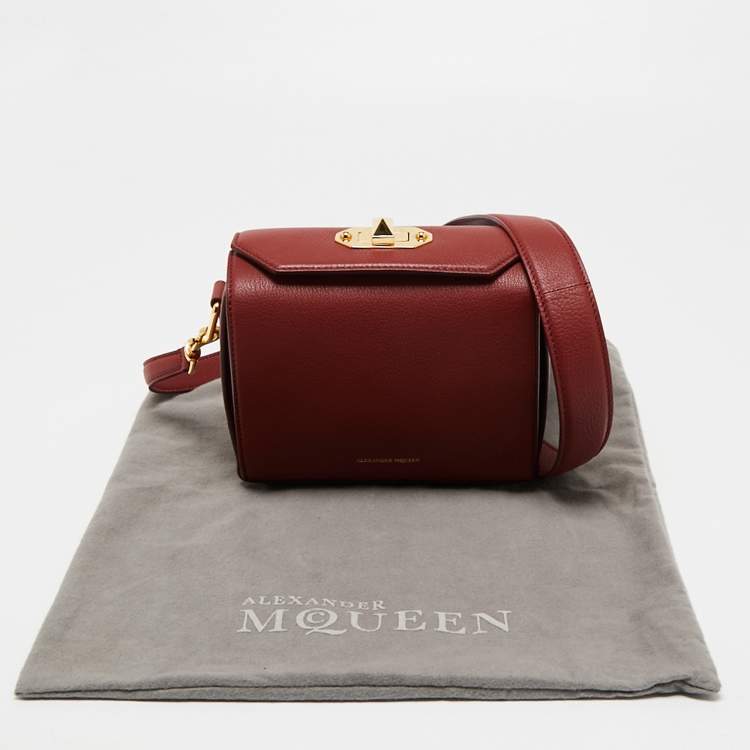 Pre Owned Alexander McQueen Burgundy Leather Box 16 Crossbody Bag