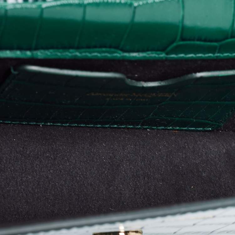 Pre Owned Alexander McQueen Green Croc Embossed Leather Skull Ring Shoulder Bag