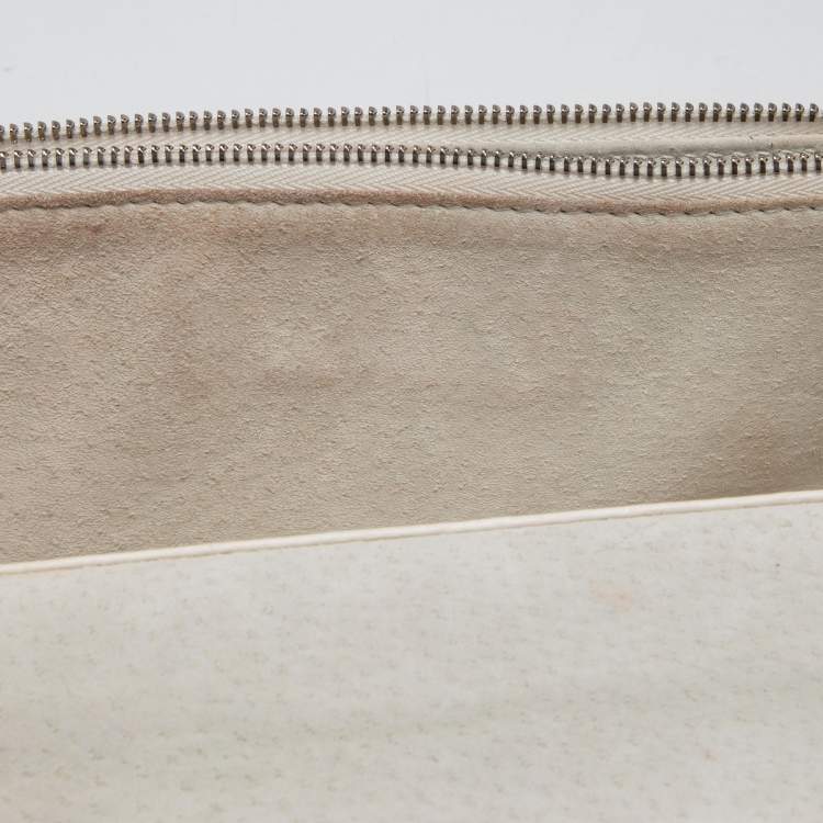 Pre Owned Alexander McQueen White Leather Embellished Insignia Chain Bag