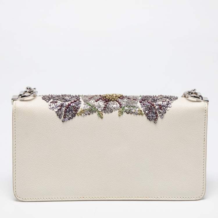 Pre Owned Alexander McQueen White Leather Embellished Insignia Chain Bag