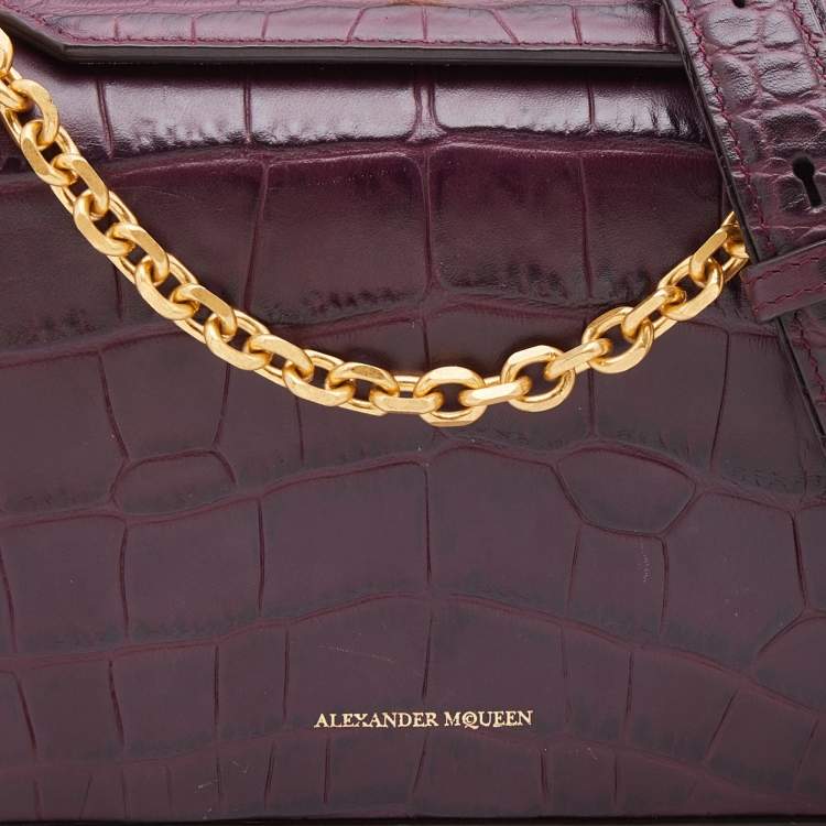 Pre Owned Alexander McQueen Burgundy Croc Embossed Leather Box 16 Shoulder Bag