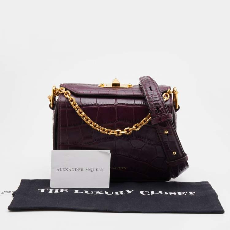 Pre Owned Alexander McQueen Burgundy Croc Embossed Leather Box 16 Shoulder Bag