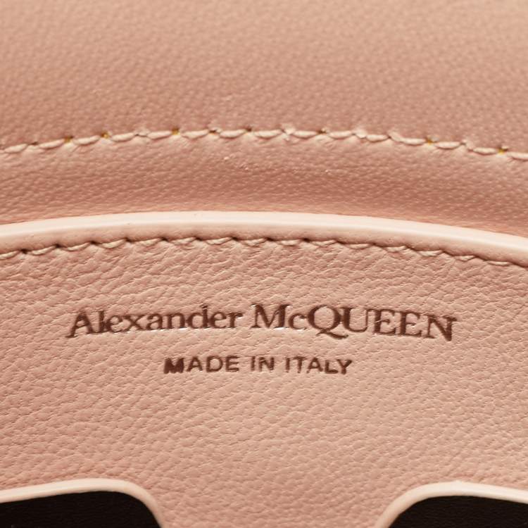 Pre Owned Alexander McQueen Yellow Leather Small The Curve Bucket Bag