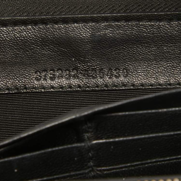 Pre Owned Alexander McQueen Black Leather Zip Around Skull Wallet