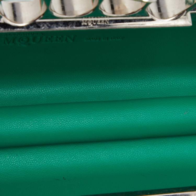 Pre Owned Alexander McQueen Green Python Skull Knuckle Box Clutch