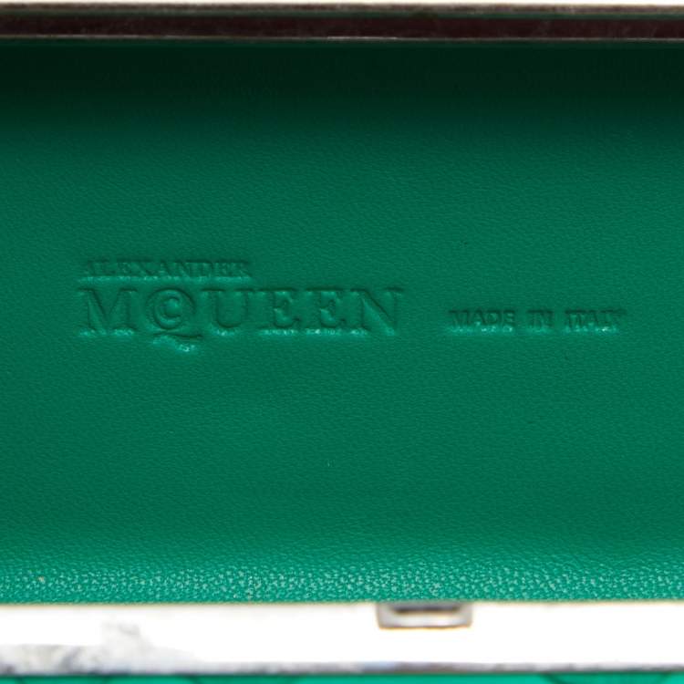 Pre Owned Alexander McQueen Green Python Skull Knuckle Box Clutch