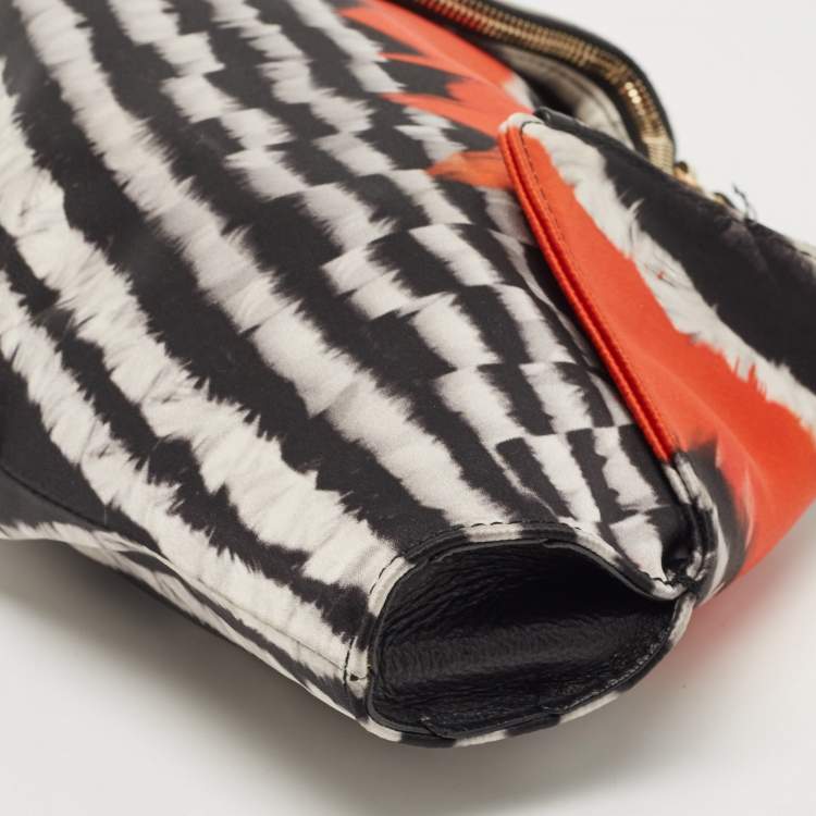 Pre Owned Alexander McQueen Multicolor Printed Satin and Leather Medium De Manta Clutch