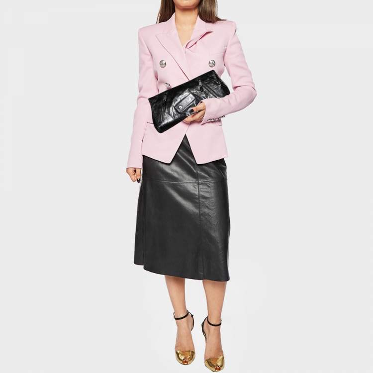مملوكة مسبقًا Alexander McQueen Black Leather Faithful Glove Clutch