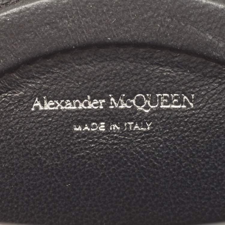 Pre Owned Alexander McQueen White/Black Leather Micro The Curve Bucket Bag