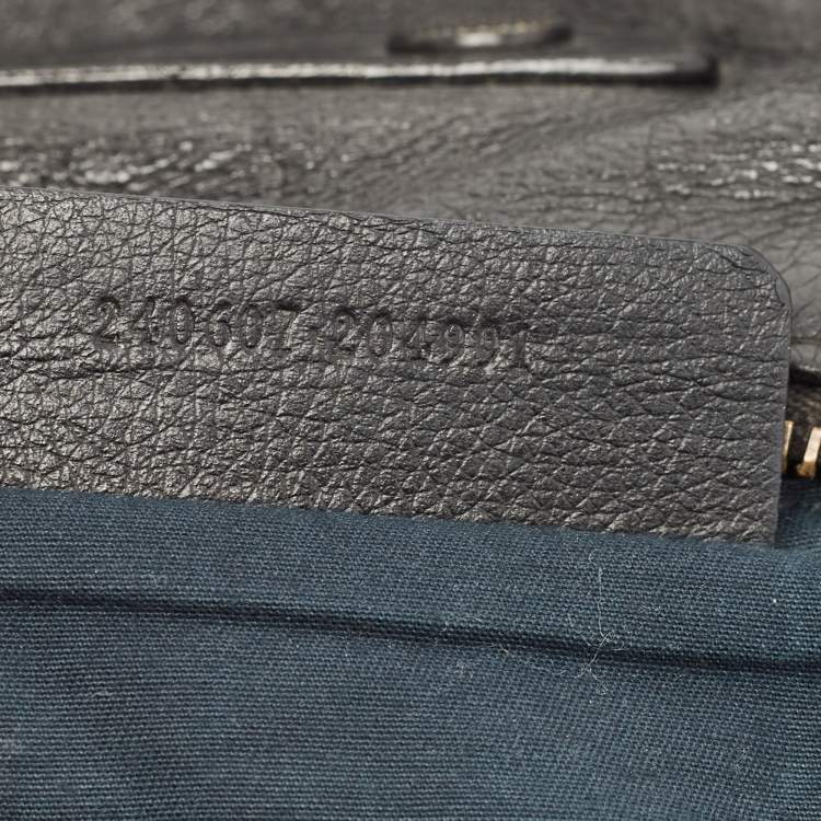 Pre Owned Alexander McQueen Black Skull Embossed Leather Medium De Manta Clutch