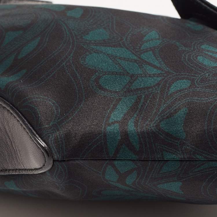 Pre Owned Alexander McQueen Black/Green Printed Satin and Leather De Manta Clutch