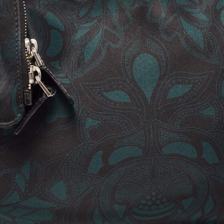 Pre Owned Alexander McQueen Black/Green Printed Satin and Leather De Manta Clutch