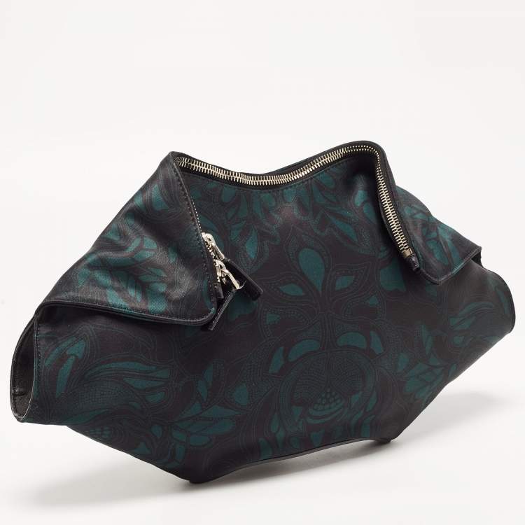 Pre Owned Alexander McQueen Black/Green Printed Satin and Leather De Manta Clutch