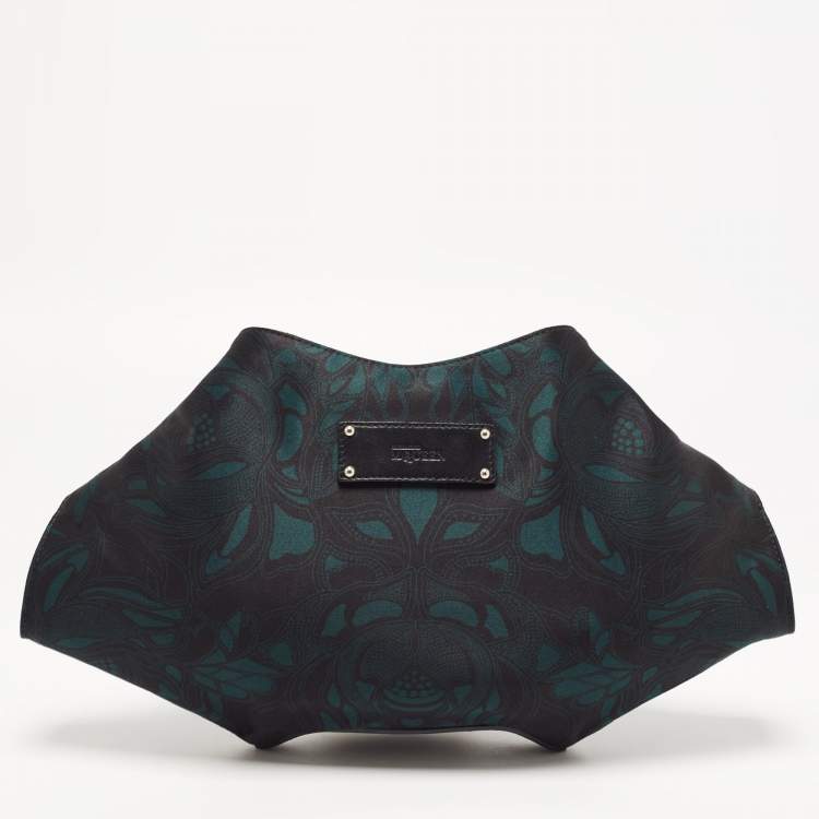 Pre Owned Alexander McQueen Black/Green Printed Satin and Leather De Manta Clutch