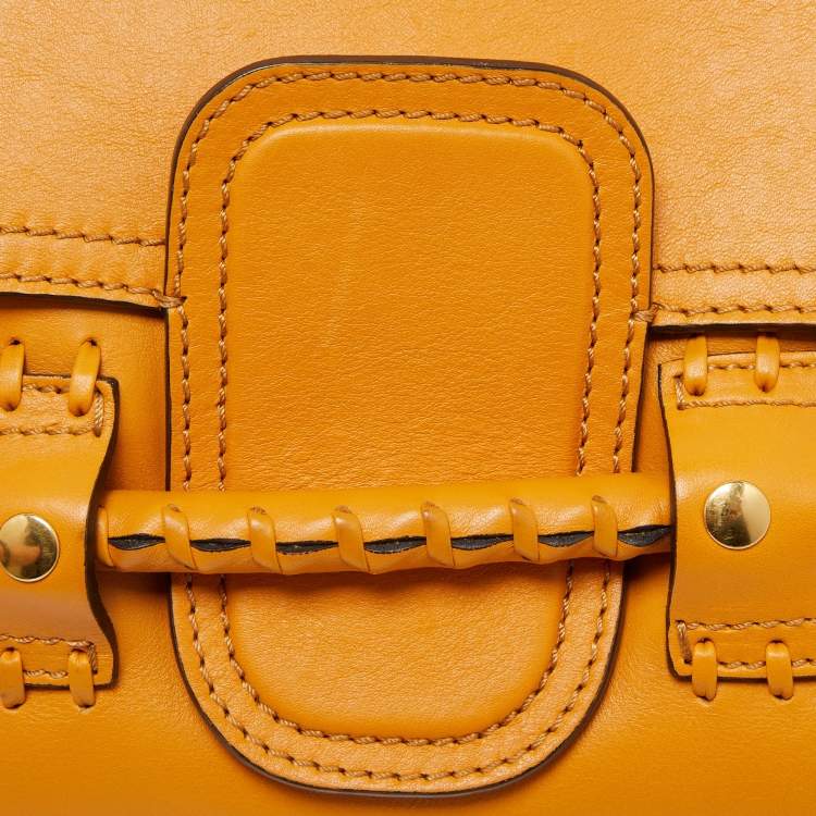 مملوكة مسبقًا Alexander McQueen Yellow Leather Folk Clutch Bag 