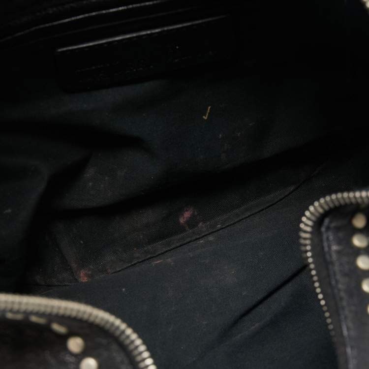 Pre Owned Alexander McQueen Black Leather Medium Studded De Manta Clutch