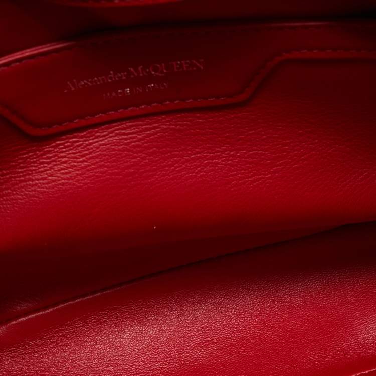 Pre Owned Alexander McQueen Red Embossed Leather The Seal Shoulder Bag