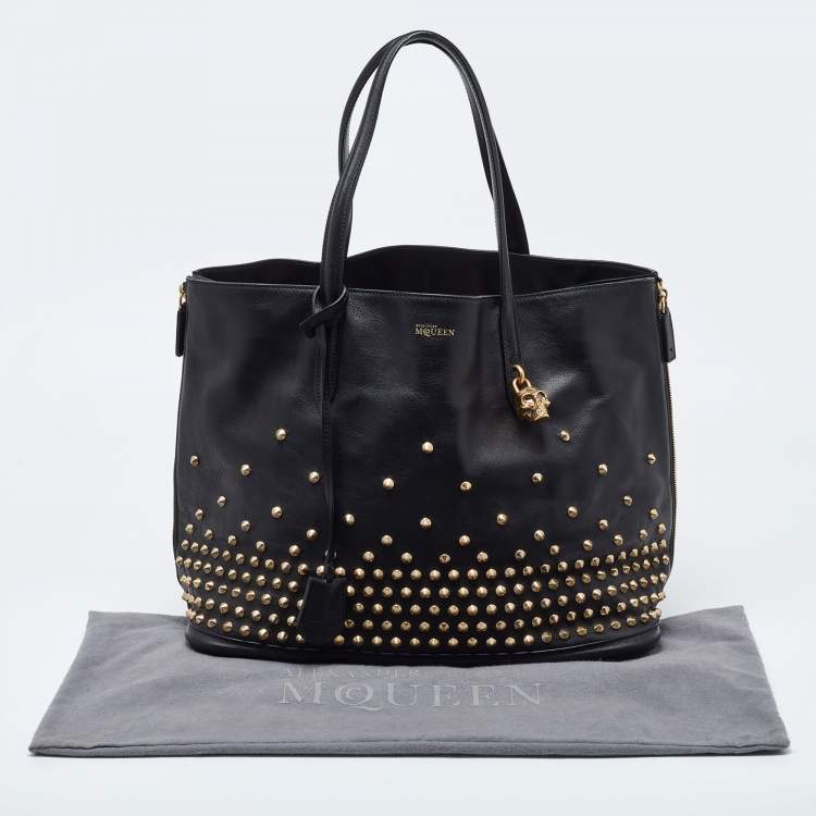 Pre Owned Alexander McQueen Black Studded Leather Padlock Shopper Tote