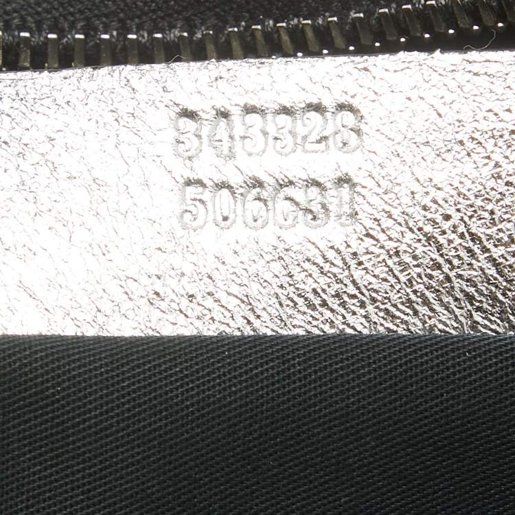 Pre Owned Alexander McQueen Silver Leather De Manta Clutch