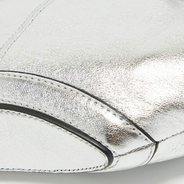 Pre Owned Alexander McQueen Silver Leather De Manta Clutch