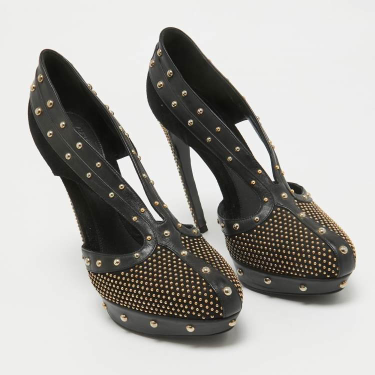 Pre Owned Alexander McQueen Black Leather and Suede Studded Platform Pumps Size 41