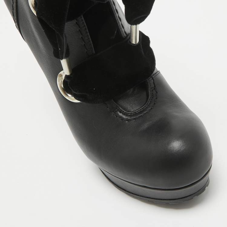 Pre Owned Alexander McQueen Black Leather Ankle Length Boots Size 40