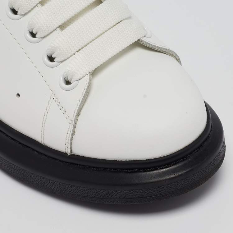 Pre Owned Alexander McQueen White Leather Larry Sneakers Size 39