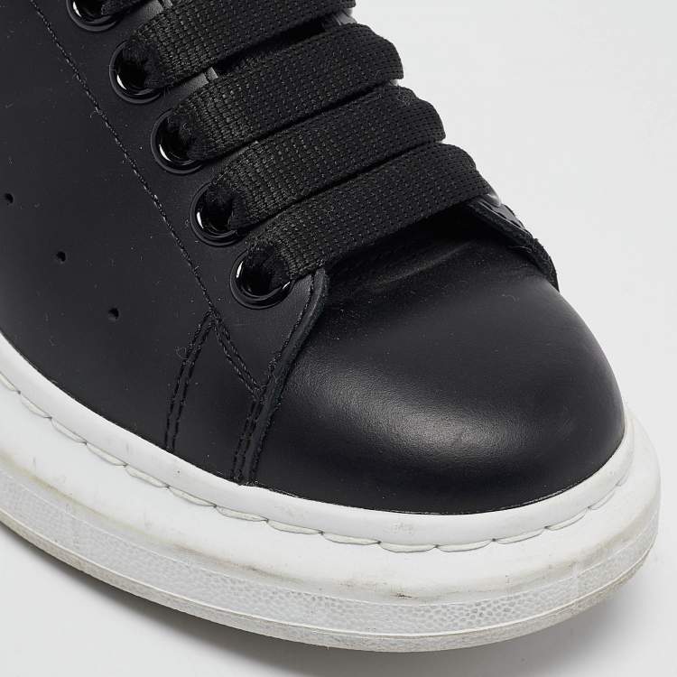 Pre Owned Alexander McQueen Black Leather Larry Sneakers Size 35