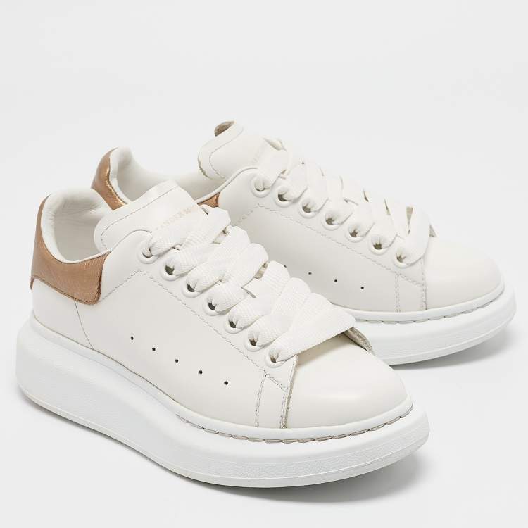 Pre Owned Alexander McQueen White/Gold Leather Larry Sneakers Size 35