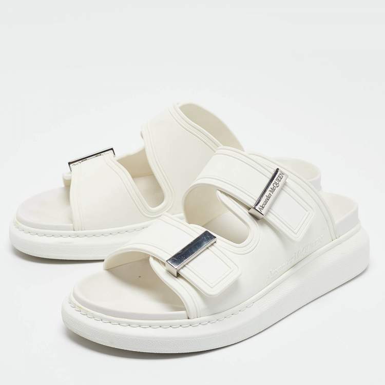 Pre Owned Alexander McQueen White Rubber Hybrid Chelsea Flat Sandals Size 37.5