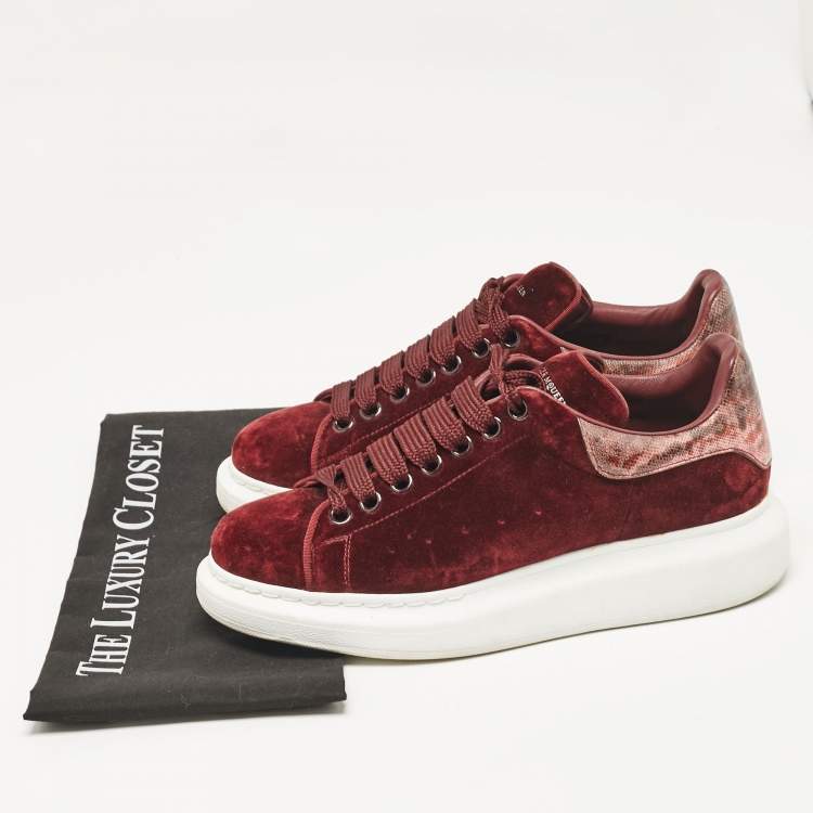Pre Owned Alexander McQueen Burgundy Velvet and Snakeskin Effect Oversized Sneakers Size 40.5