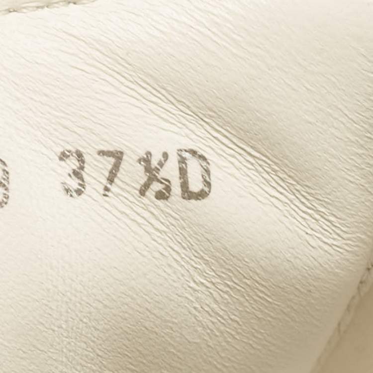 مملوكة مسبقًا Alexander McQueen Cream Croc Embossed Leather Oversized Low Top Sneakers Size 37.5