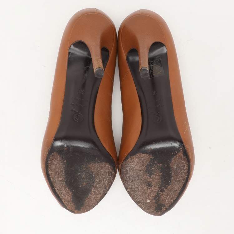 Pre Owned Alexander McQueen Brown Leather Skull Peep Toe Pumps Size 38