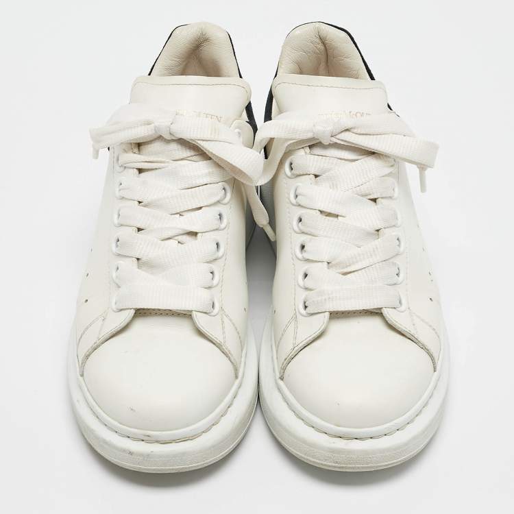 Pre Owned Alexander McQueen White/Black Leather and Suede Oversized Low Top Sneakers Size 37