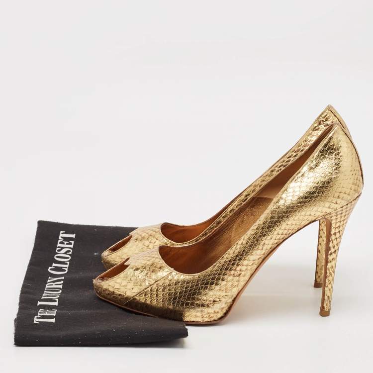 Pre Owned Alexander McQueen Gold Python Embossed Leather Heart Peep Toe Pumps Size 40.5