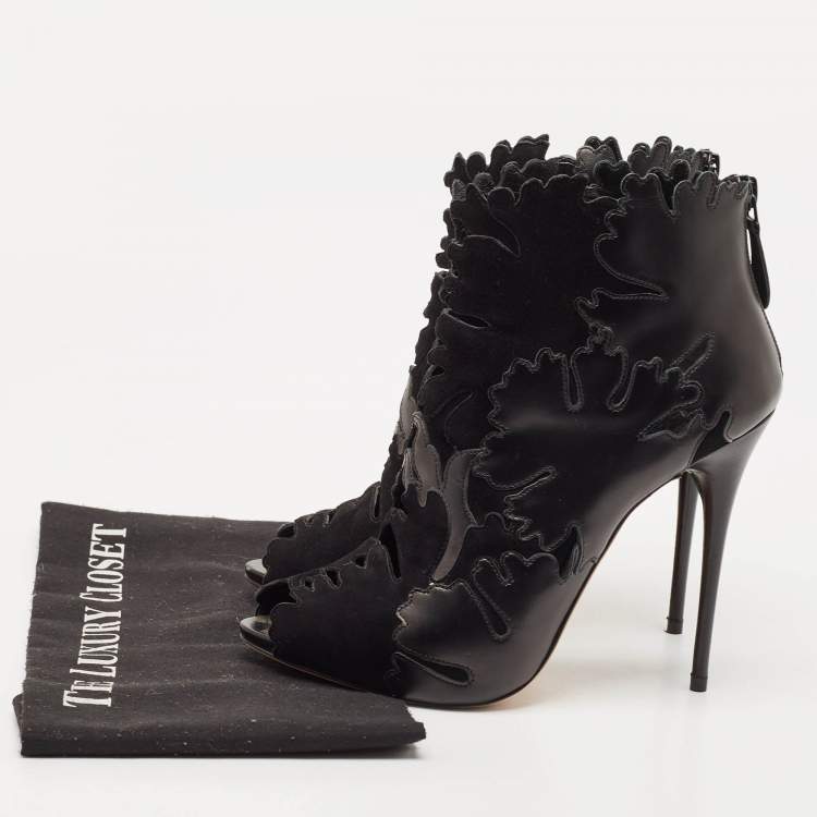 Pre Owned Alexander McQueen Black Leather and Suede Ankle Length Boots Size 38