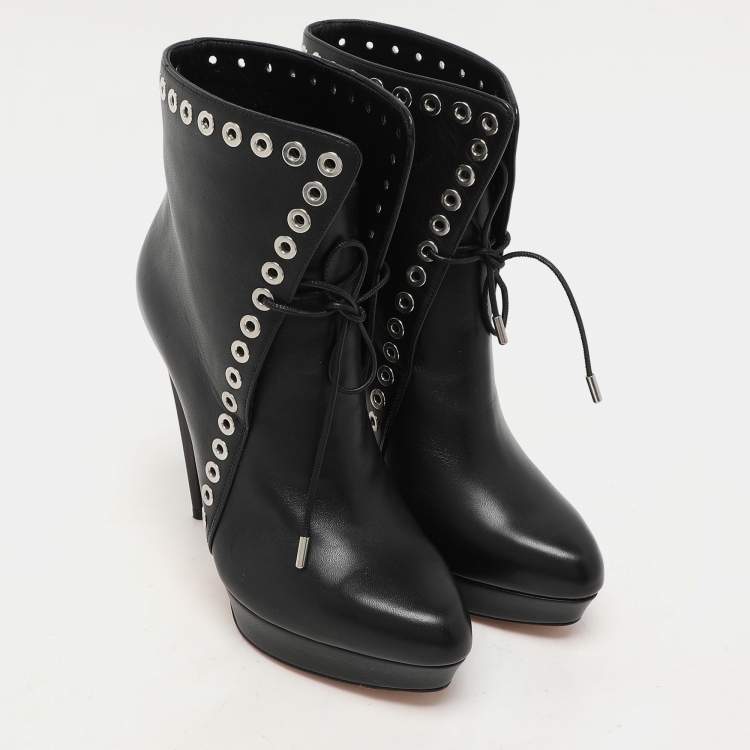 Pre Owned Alexander McQueen Black Leather Eyelet Trim Curve Heel Ankle Boots Size 37